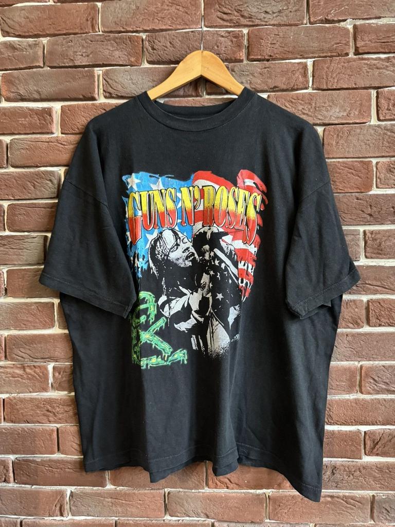 Camiseta Unisex Negra Vintage de los 90 de Guns N Roses Axl Rose Banda de Rock