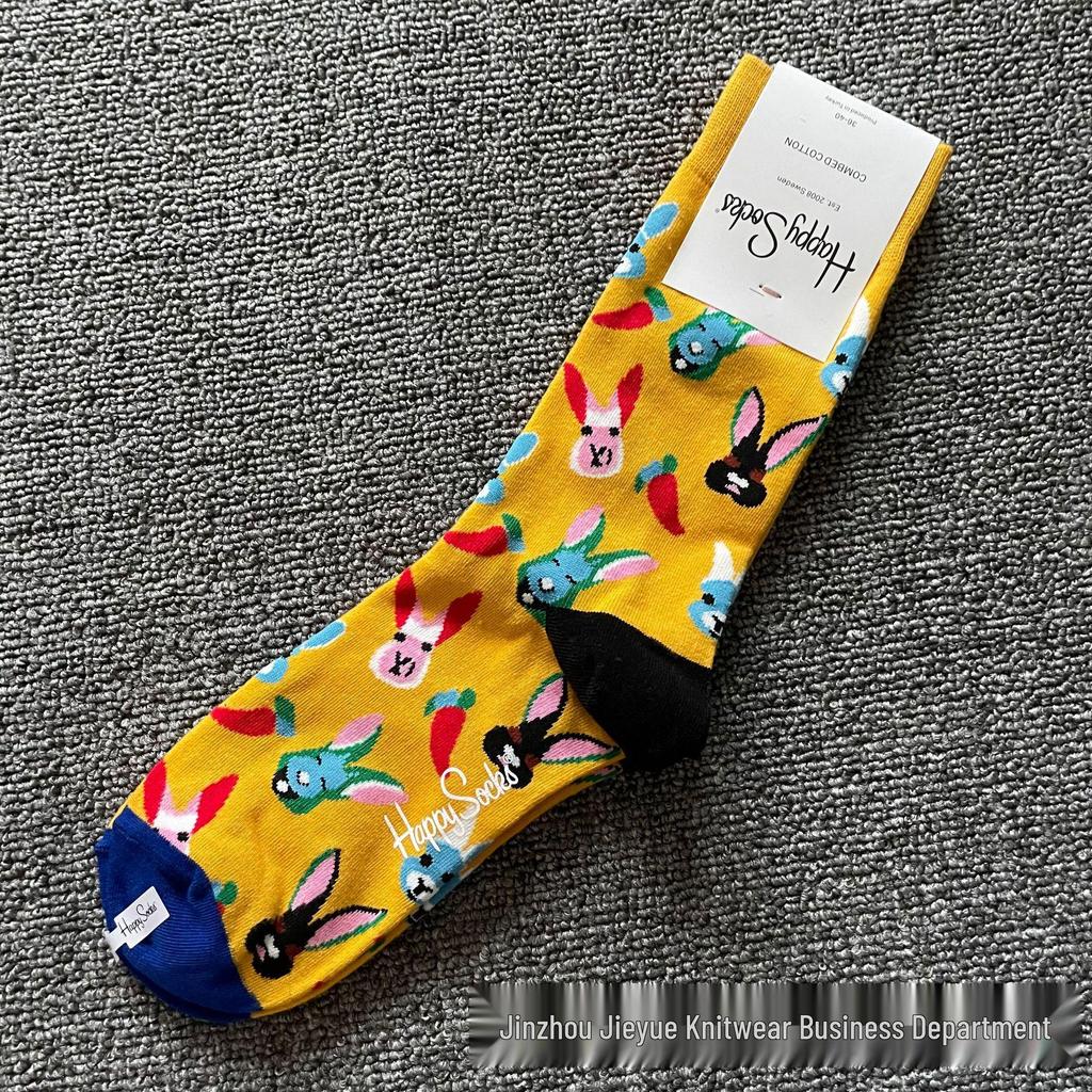 Trendy Swedish Mid-Calf Happy Socks: Women's & Couples' Leg-Shaping Spring/Autumn Style