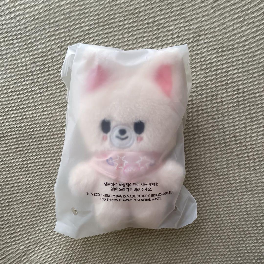 

[Б/У] ПЛЮШ SKZOO 10СМ Вер.. - СКЗ 5 ЧАСОВ