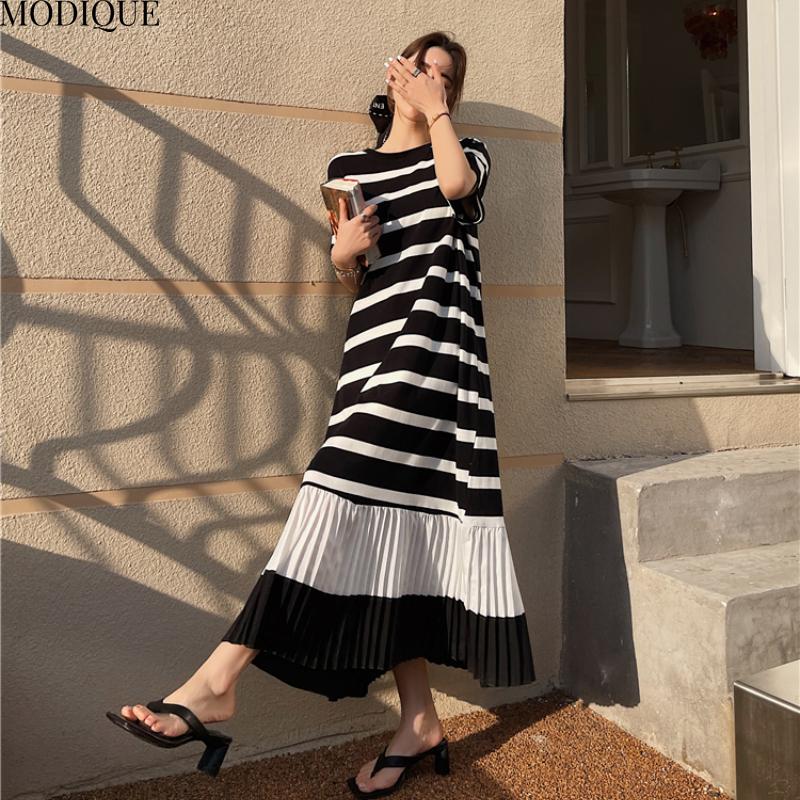 MODIQUE Sommer Plus Size Neue Damen Lose Minimalistische Streifen Plissee Patchwork Lange Kleider Weibliche Casual Kurzarm O-Ausschnitt Kleider