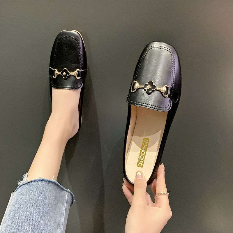 New Slippers Women Wear Square Head Single Shoes Women's Pregnant Women Flat Heels Summer Flat Bottom Lazy Bag Head Half Slippers