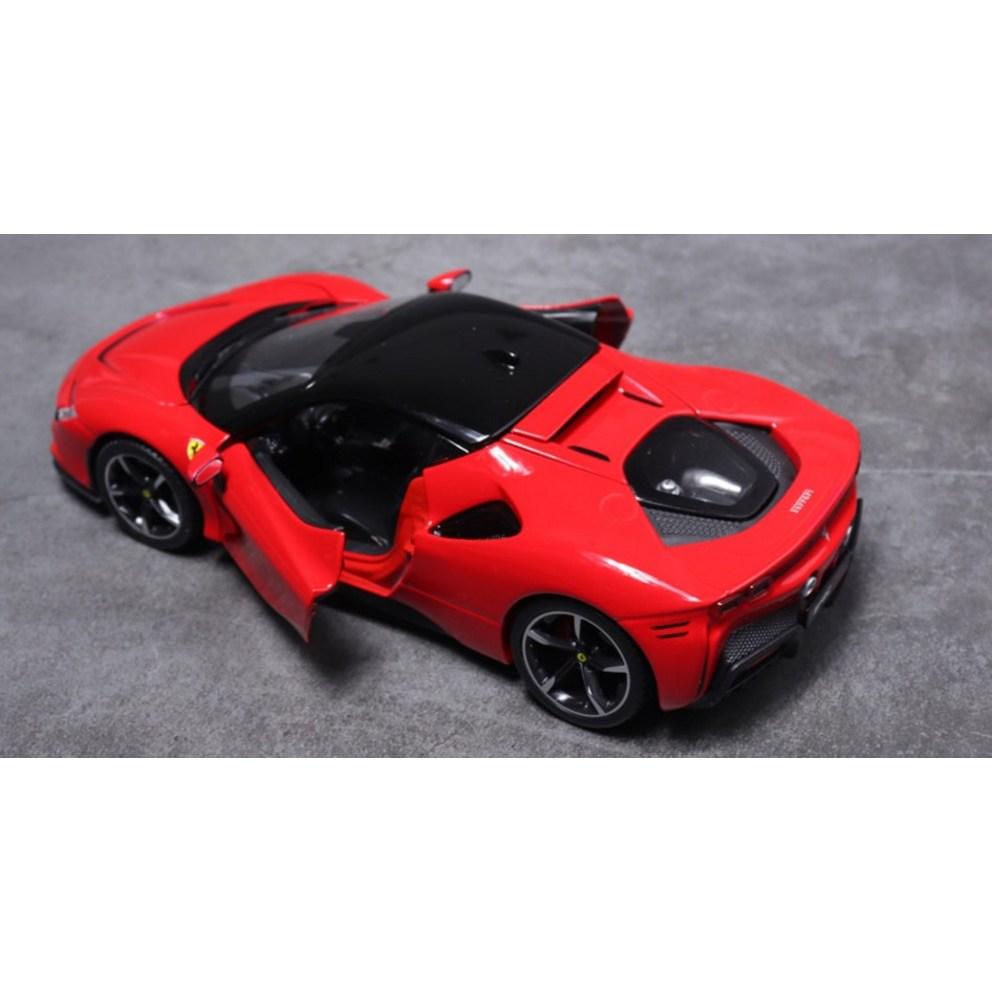 Bburago 1:24 Scale Ferrari SF90 Stradale Diecast Car Model, Red