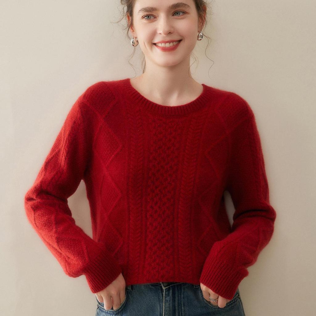 Women's Round Neck Cashmere Sweater - Thick Three-Ply Pullover for Autumn/Winter, Loose and Warm Versatile Base Layer Top.