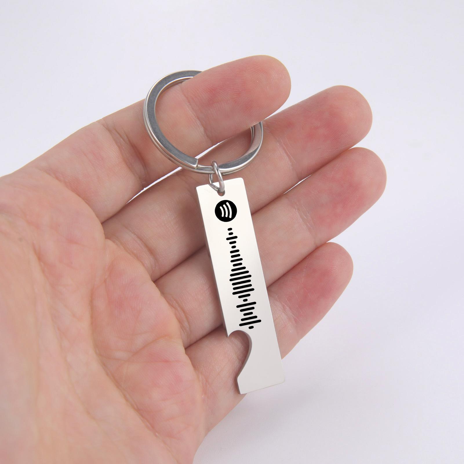 

Брелок с музыкальным кодом Spotify, индивидуальная гравировка песни, брелок в форме сердца из нержавеющей стали для пар, подарки для возлюбленной, девушки, парня