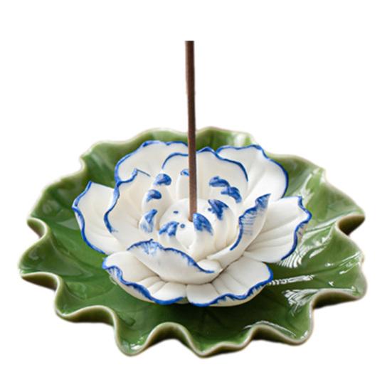 Keramik Lotus Räucherstäbchenhalter Dekoratives Seerosenblütenblatt Basis Räuchergefäß Yoga Meditation Tempel Home Office Ornament