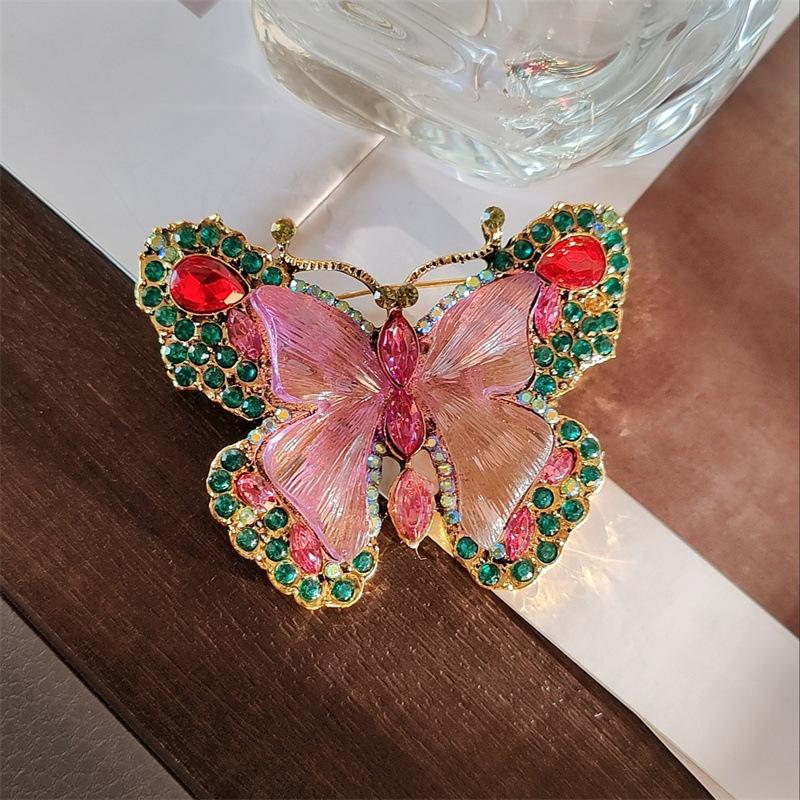 Vintage Butterfly Brooches for Women Ladies Beauty Rhinestone Crystal Butterfly Pins Party Office Brooch Pins Jewelry Gift