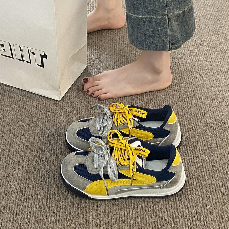 Versatile thick-soled bread super fire leisure sports moral training women's shoes 2025 autumn new popular Forrest Gump shoes women's