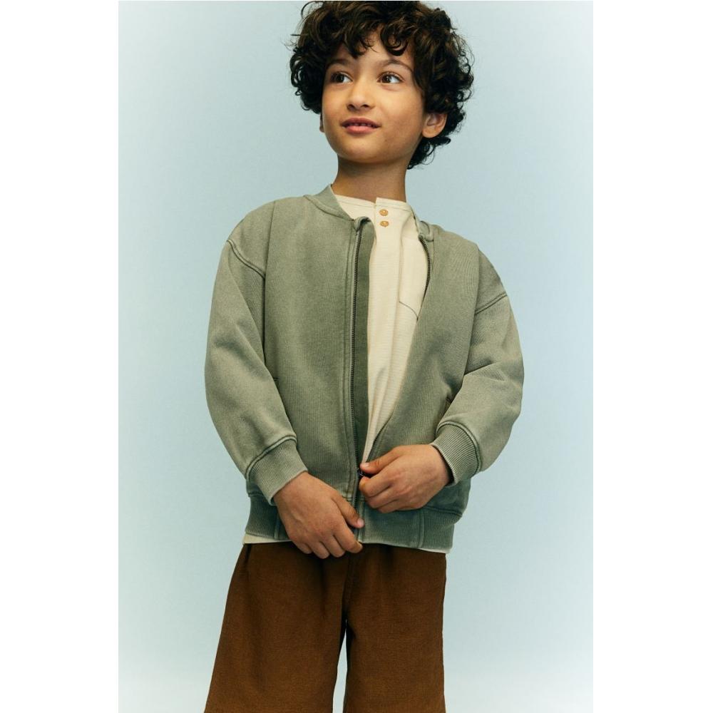 

Бейсбольная куртка HM Oversized с эффектом потертости, хаки-зеленый