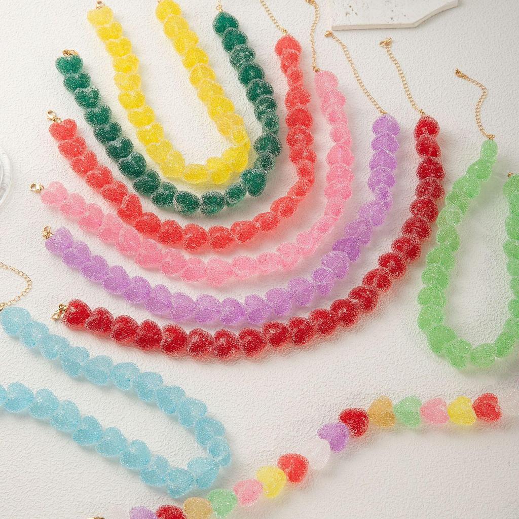Bunte Harz-Süßigkeiten-Herz-Halskette: Süß, Nischen-Design, Hochwertiger Damenschmuck