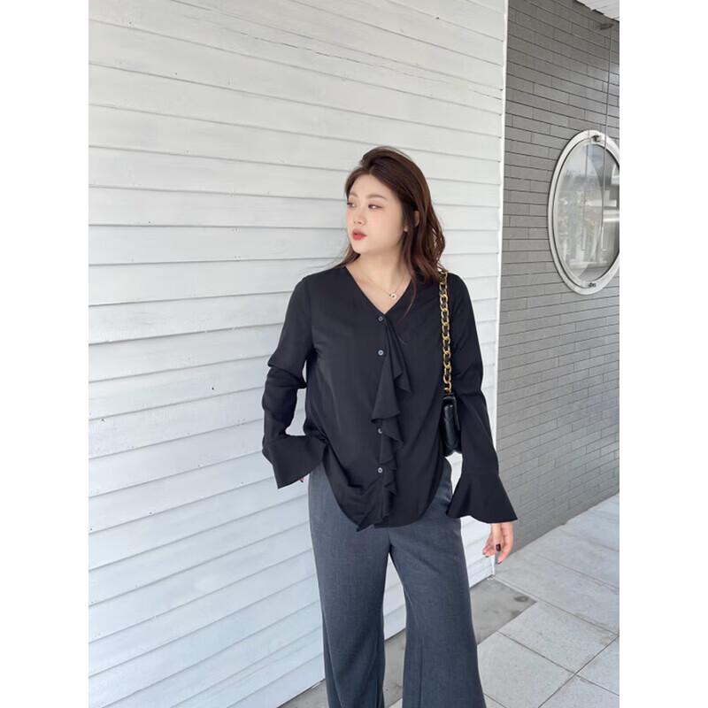 Plus Size Women s Ruffle V-Neck Blouse 2XL