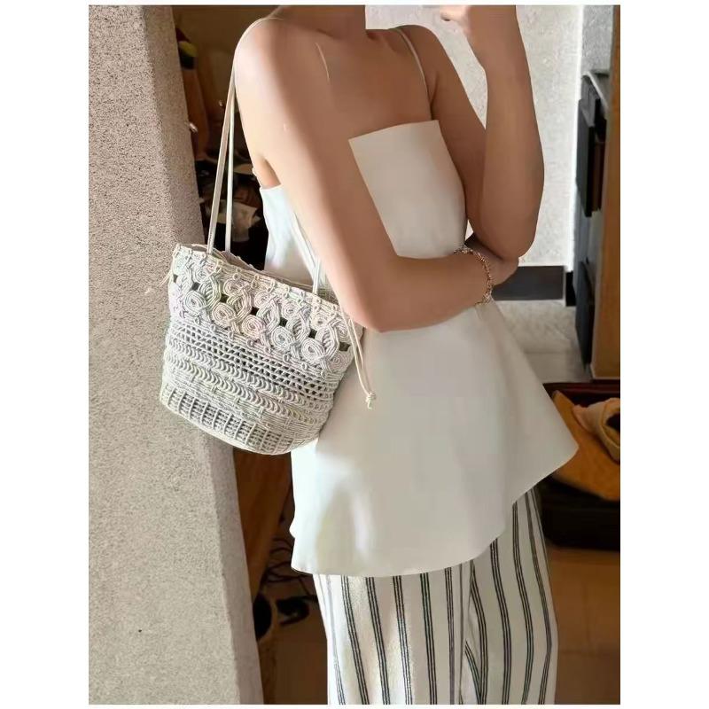 

MOMFAR new handwoven tote bag women s lazy vacation style hollow vegetable basket bag shoulder bag