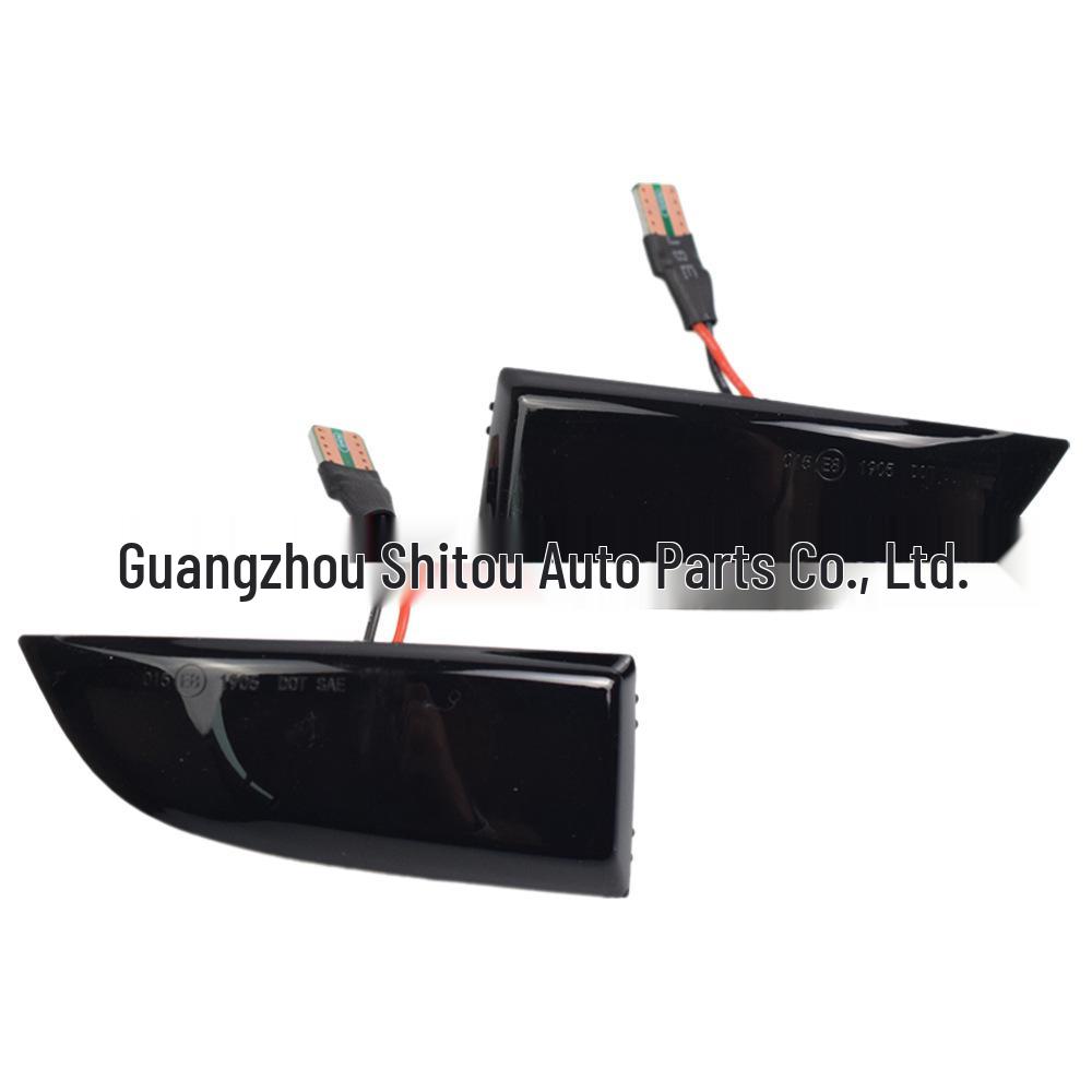 Renault Megane MK3, Laguna III X91 Reversing Mirror Sequential Turn Signals (1 Pair)
