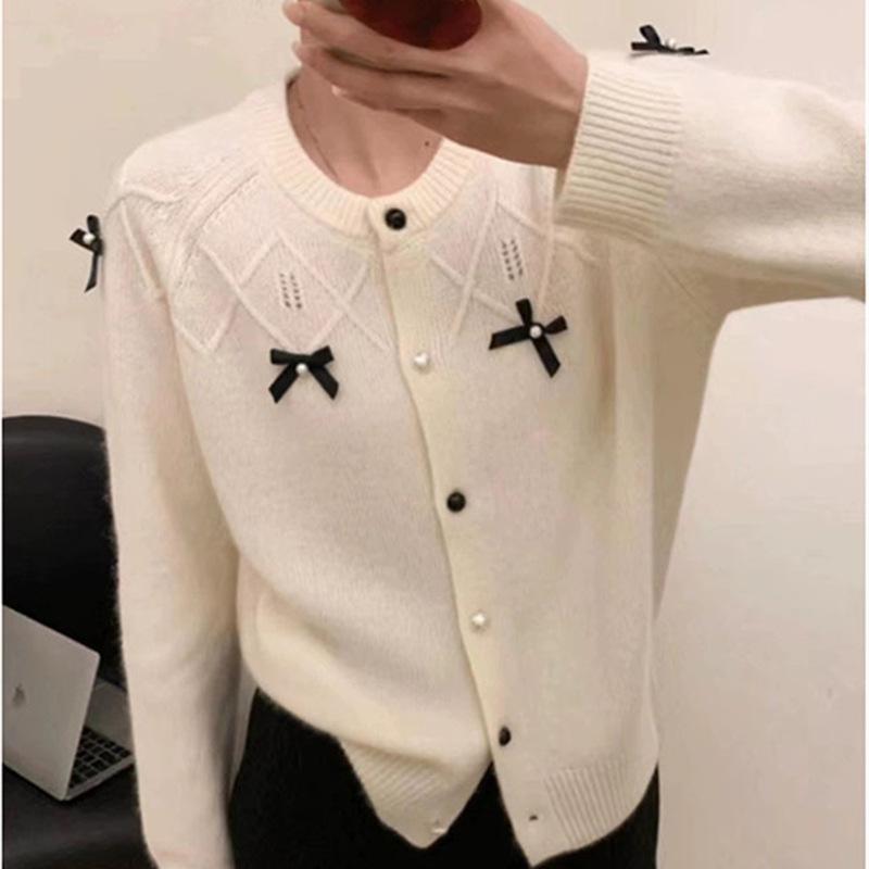 

Женский осенне-зимний вязаный кардиган с круглым вырезом и бантом one size fits all белый