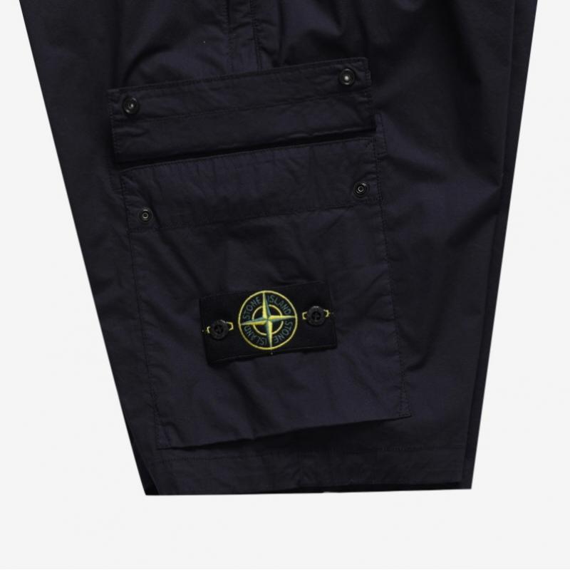 Stone Island Cargo Bermuda Shorts Men K1s15l100l08 S0003 V0020