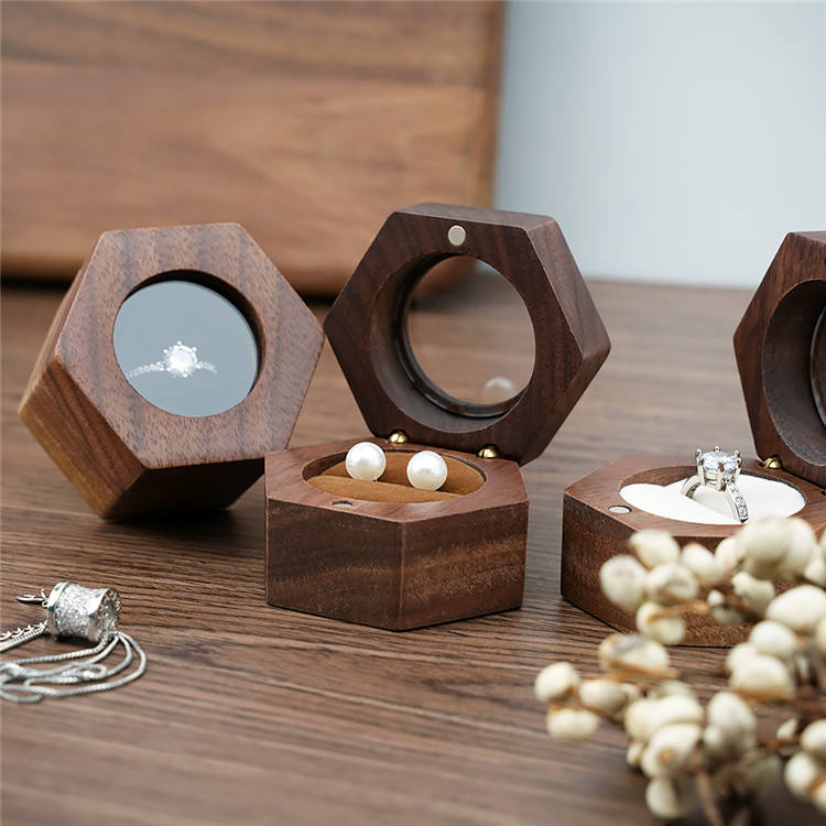 Creative Factory Custom Wooden Magnetic Closure Printed Design Shape Proposal Wedding Single Ring Box Jewelry Storage Boxes