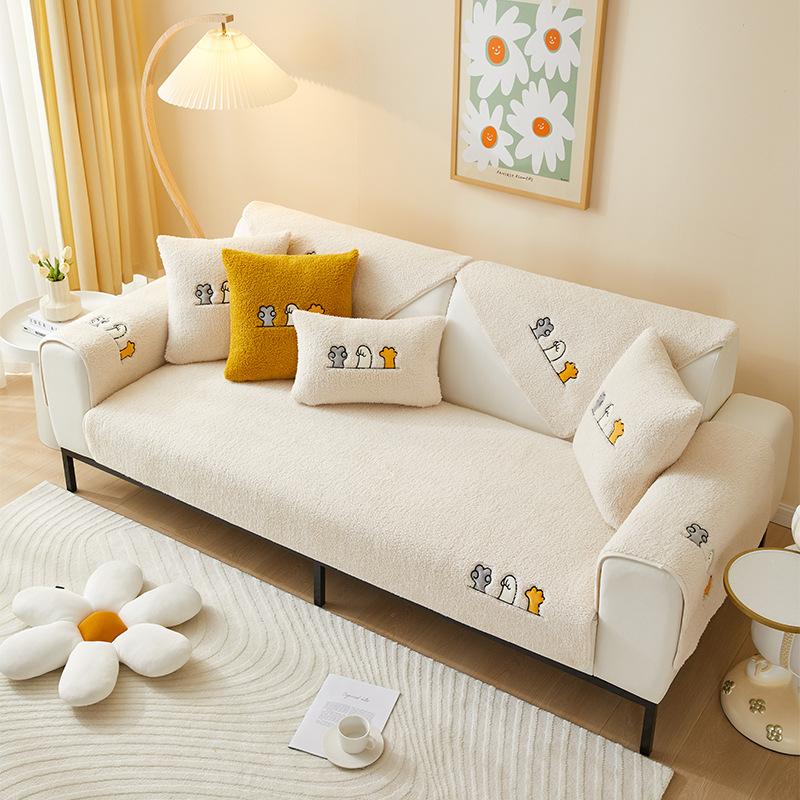 Lambswool Fleece Sofa Cushion Winter Warm Thickened Non-Slip Cover for Leather Sofa Soft Cozy Home Decor 70*70