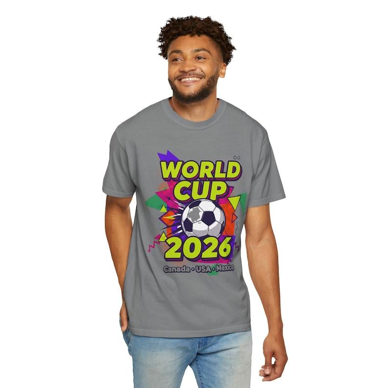 World Cup 2026 Soccer Ball 90s Style T-Shirt | Retro Football Graphic XL