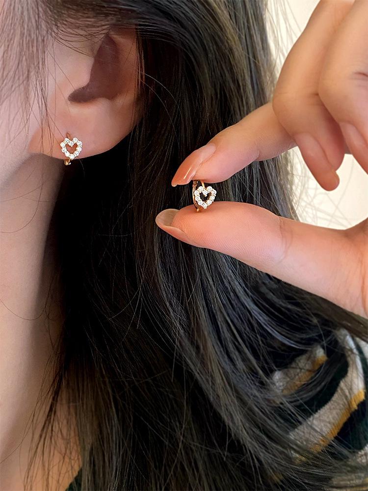 Luxury Full Diamond Heart Earrings, S925 Sterling Silver, Sweet Girly Style, Versatile Backs for Vacation Wear.