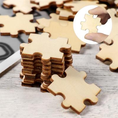 50 Stück unvollendete Holzpuzzle, quadratische Chips, Holzstücke, Ausschnitte, Ornamente für Bastelbedarf, Gravur, Schnitzerei, Dekor