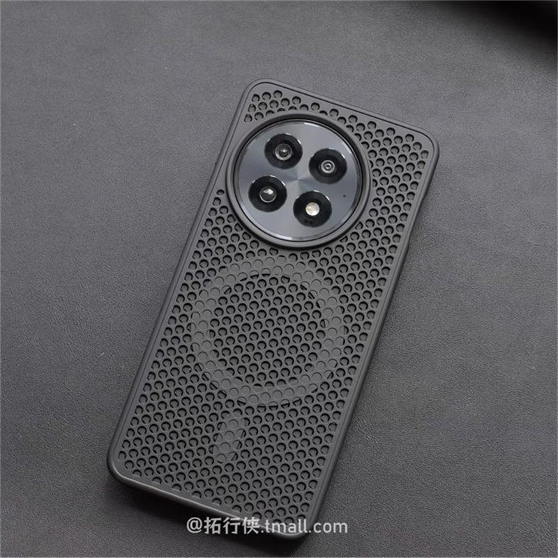 Honeycomb Mesh Cooling Magnetic Case For OnePlus 13 12 R ACE 5 Pro 3 One Plus 12 13R For MagSafe Protective Cover Fashion Shell