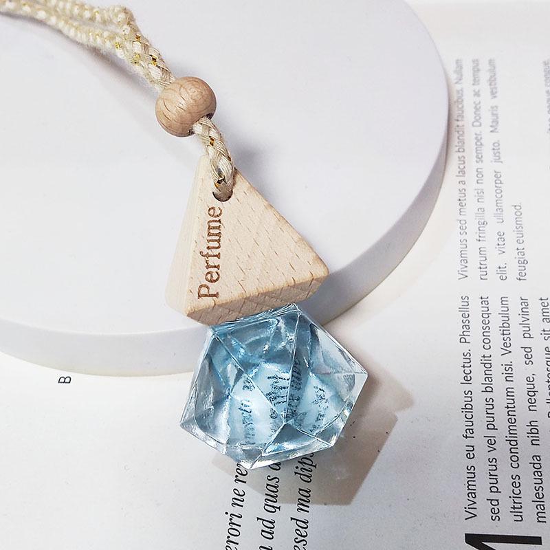 High-End Car Perfume Pendant: Essential Oil Hanging Diffuser for Men and Women Fragrance