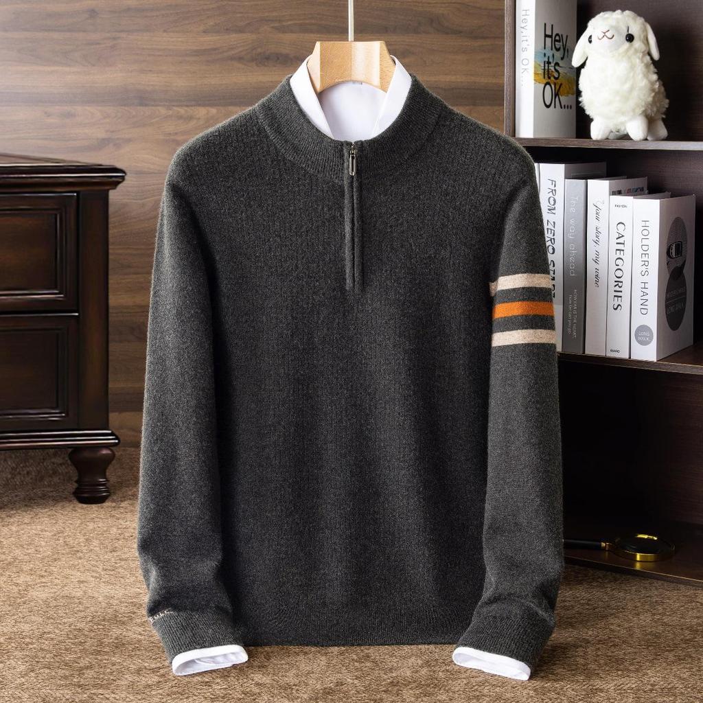 Men's Plus Size Trendy Half-Zip Wool Sweater: Autumn/Winter Fleece Pullover, Warm Casual Knit.