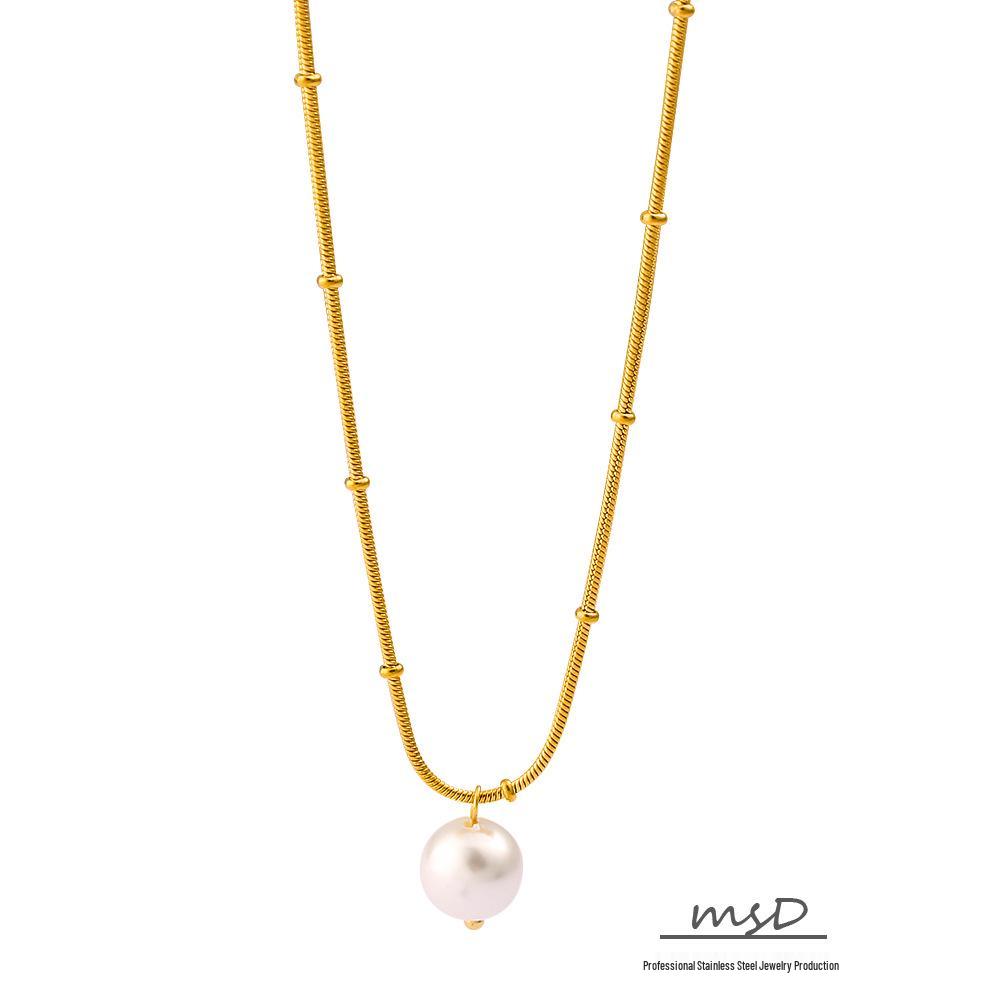 18K Gold Stainless Steel Retro Mother-of-Pearl Pendant Necklace - Elegant French Clavicle Chain for Women