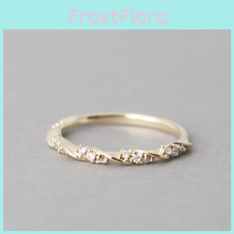 Classy And Stylish Womens Leaf Shaped Ring With Brilliant Crystals In Gold Silver And Rose Gold