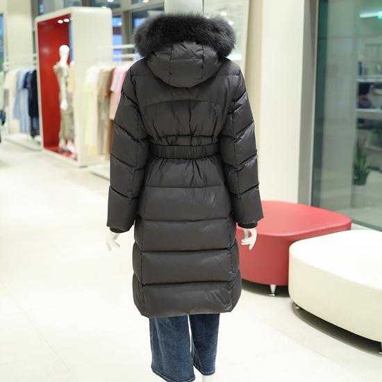 Olive De Olive Women's Foxfur Hood Belted Duvet Down Puffer Jacket YP5WH001