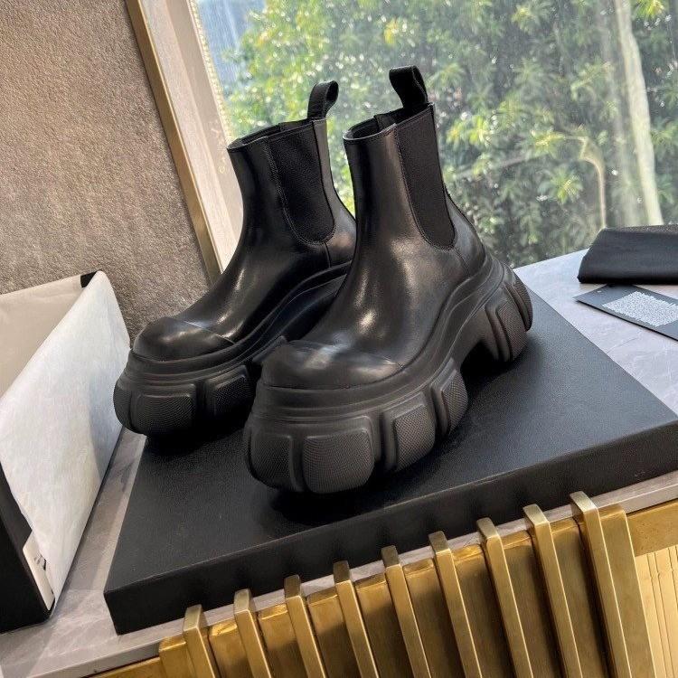 Projektant Nowe Damskie Botki do Kostki Skóra PU Gruba Podeszwa Sznurowane Botki Bojowe Damskie Jesień Zima Buty na Platformie Kobieta