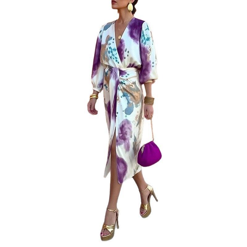 Summer New Women's Clothing, European and American Women's Clothing, Sexy and Elegant V-neck Printing Slim Casual Suit