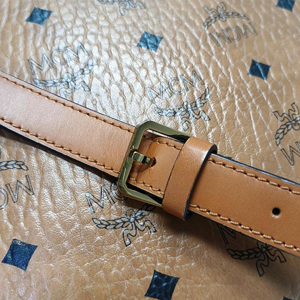 [Pre-Owned] Pasetia Visetos Monogram Coated Canvas Crossbody Bag - Very Good #185V7ZX