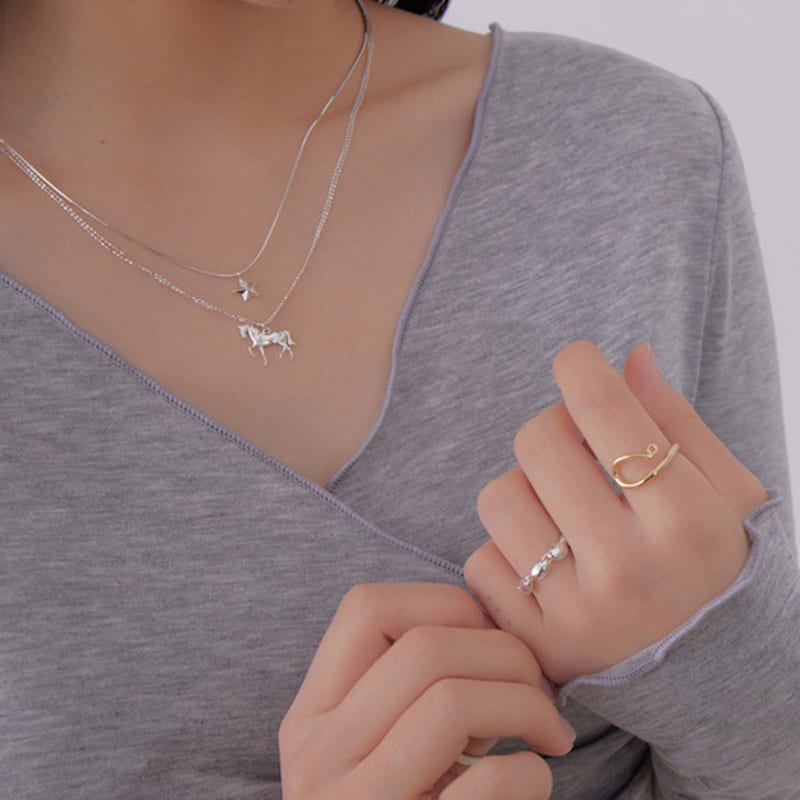 fillow little star ornament necklace