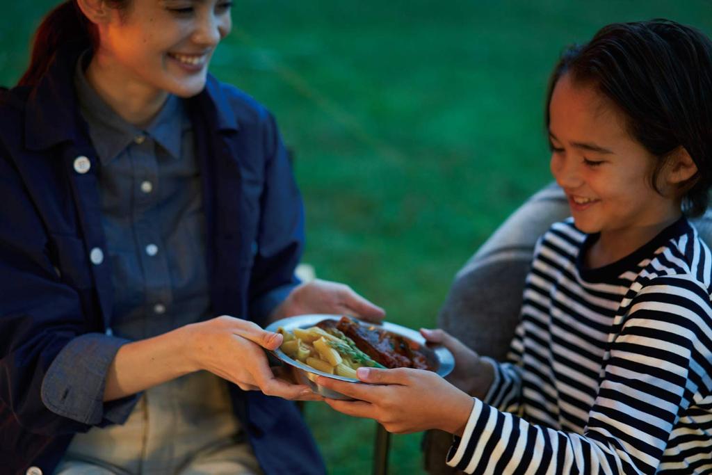 Thermos Outdoor Series Vacuum Insulated Stainless Steel Deep Plate, 21cm, ROT-002, Small