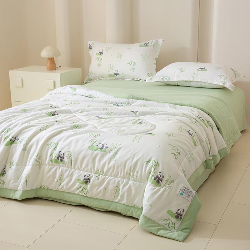 

Muxinzi Cloud-Feel Knitted Panda Comforter