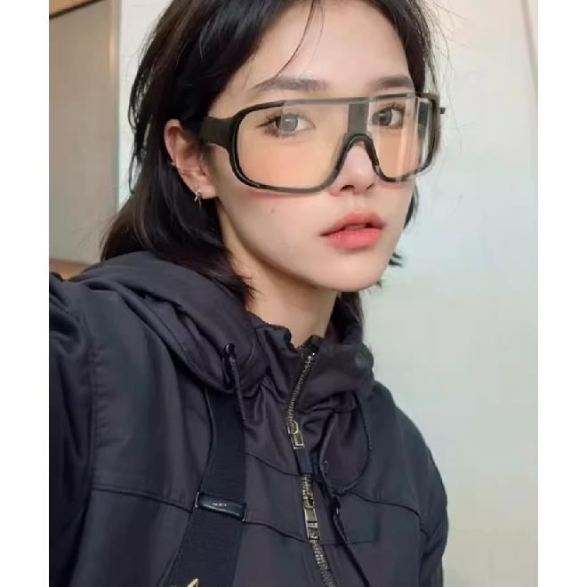 Day and night cycling glasses, outdoor sports photochromic sunglasses, wind and sand protection, mountaineering sunglasses, bicycle hiking goggles