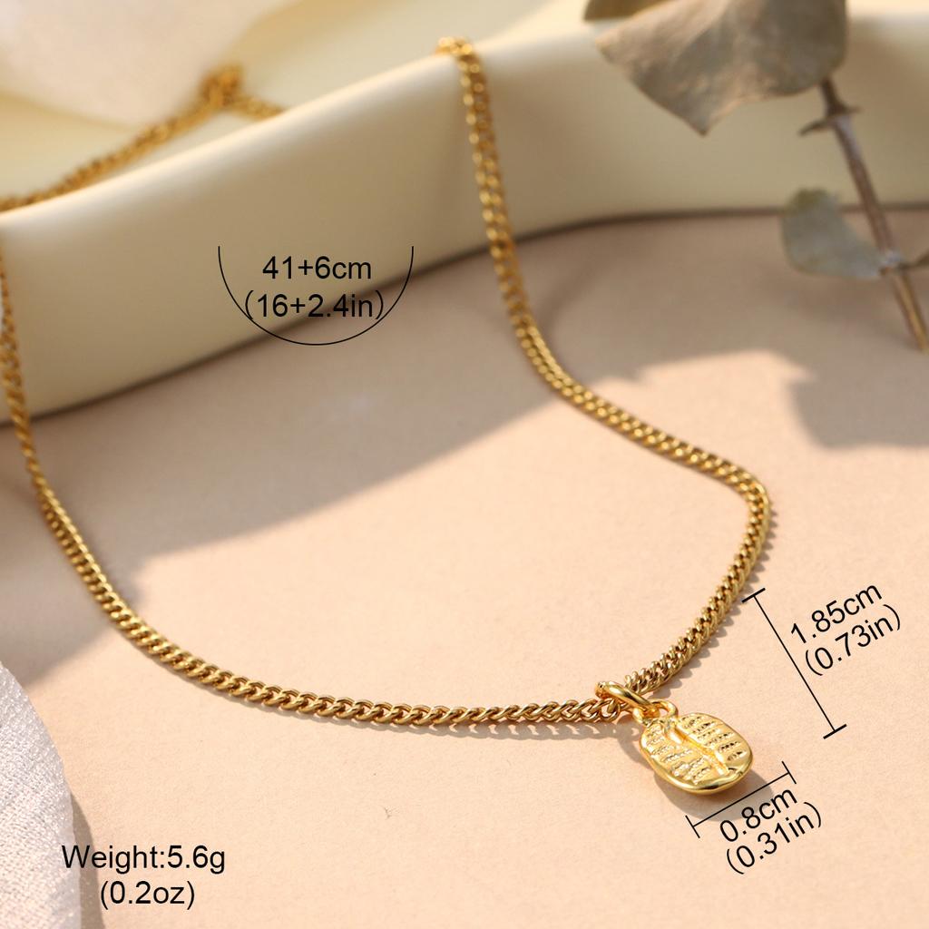 Niche pleated love necklace, simple irregular pendant, hand-closed fashion sweater chain design