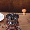 Antike Kaffeebohnenmühle aus Holz Tragbares manuelles Design Kaffeebohnenmühle zur einfachen Verwendung in Küche oder beim Camping