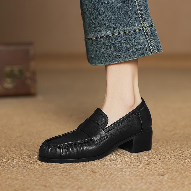 Fashion 2025 NEW Autumn Women Loafers Genuine Leather round Toe Chunky Heel Women Pumps Retro Black Women Shoes Handmade Shoes