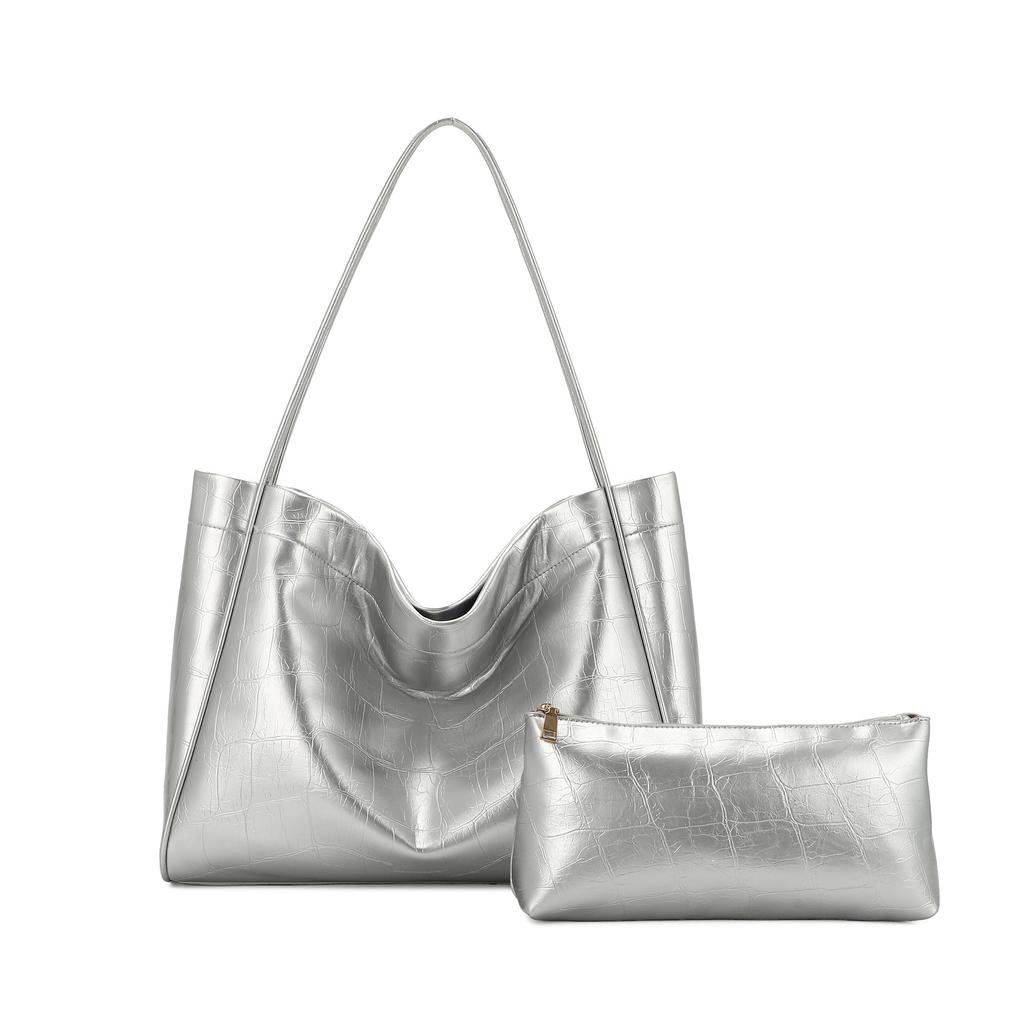 Large Capacity Mother And Child Tote Bag Simple Versatile Soft Surface Commuter Retro Shoulder Armpit Bag