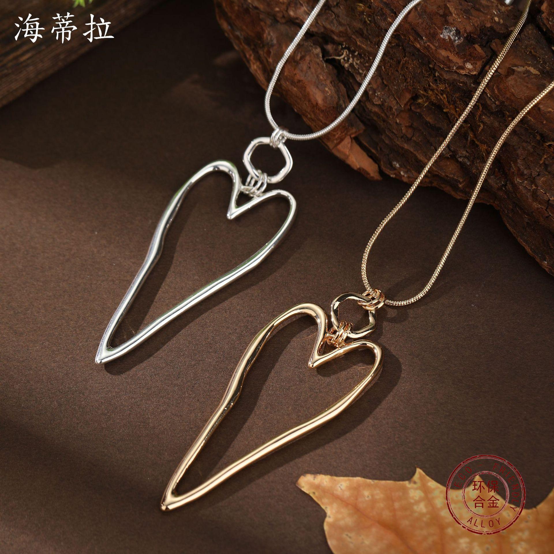 

New hollow geometric love long pendant, women s simple hollow heart long necklace