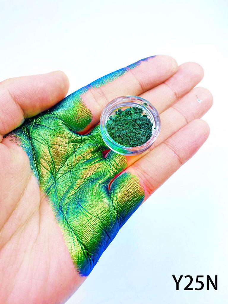 Chameleon Highlighter & Nail Art Magic Mirror Powder