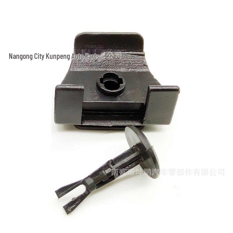 Toyota Lexus Fender & Bumper Clips 53879-58010 / 47749-58010