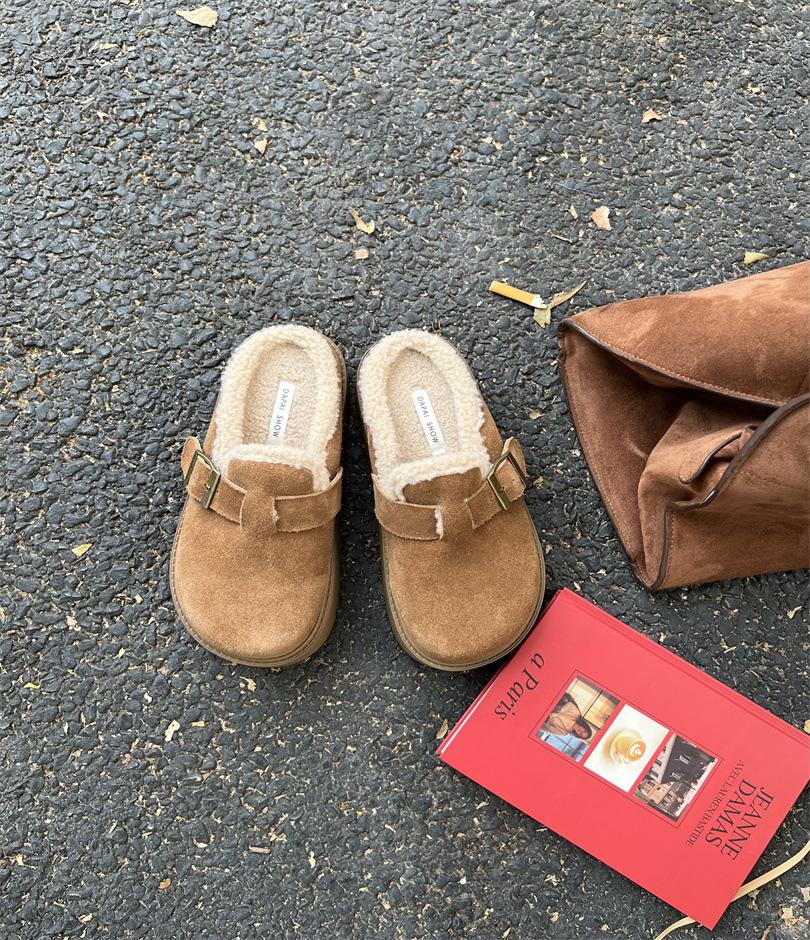 Height-increasing thick-soled versatile warm-keeping, piled and thickened snow boots for women's autumn and winter fluffy slippers, wearing a cotton m