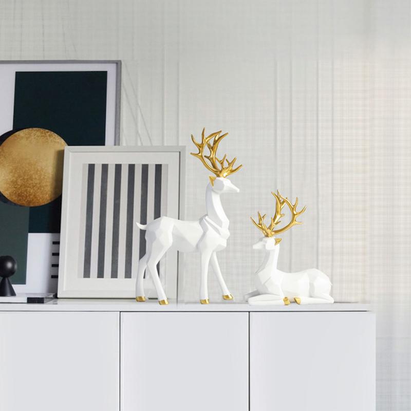 2Pcs Resin Geometric Elk Sculpture Standing Gold Deer Statues Festival Reindeer Home Decor Living Room TV Cabinet Ornaments