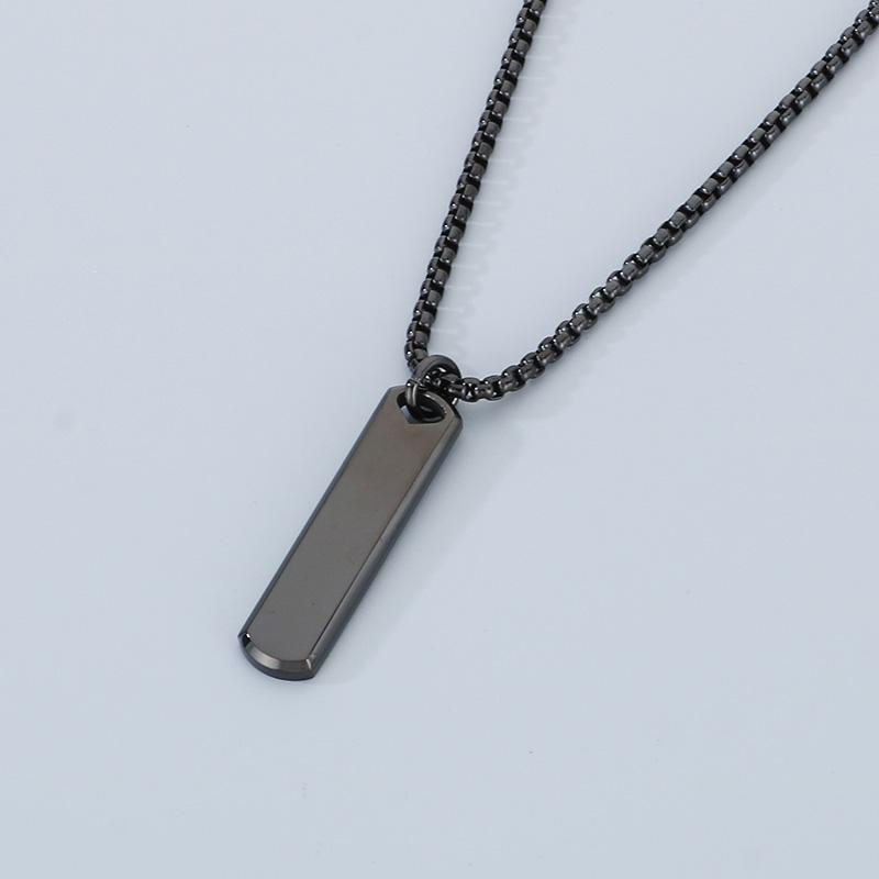 Einfache rechteckige Edelstahl-Anhänger-Halskette für Männer Hip-Hop Personalisierbare Charms Schmuck Stereoskopische geometrische Accessoires