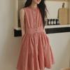Summer Retro Sleeveless Red Plaid Waist Pleated Age-reducing Temperament Vest Dress