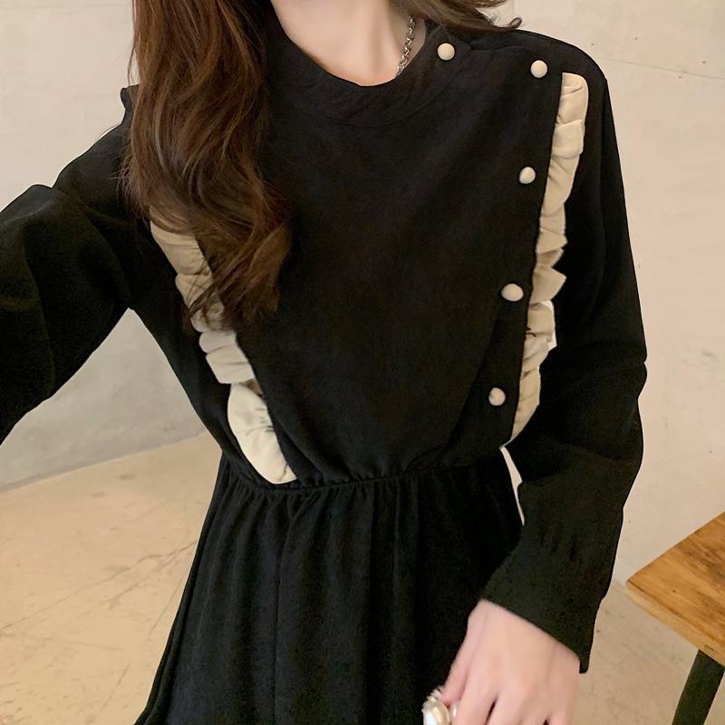 Elegant European Corduroy Long Dress for Women: Heavy-Duty, Fashionable Style for Spring, Autumn, and Winter.