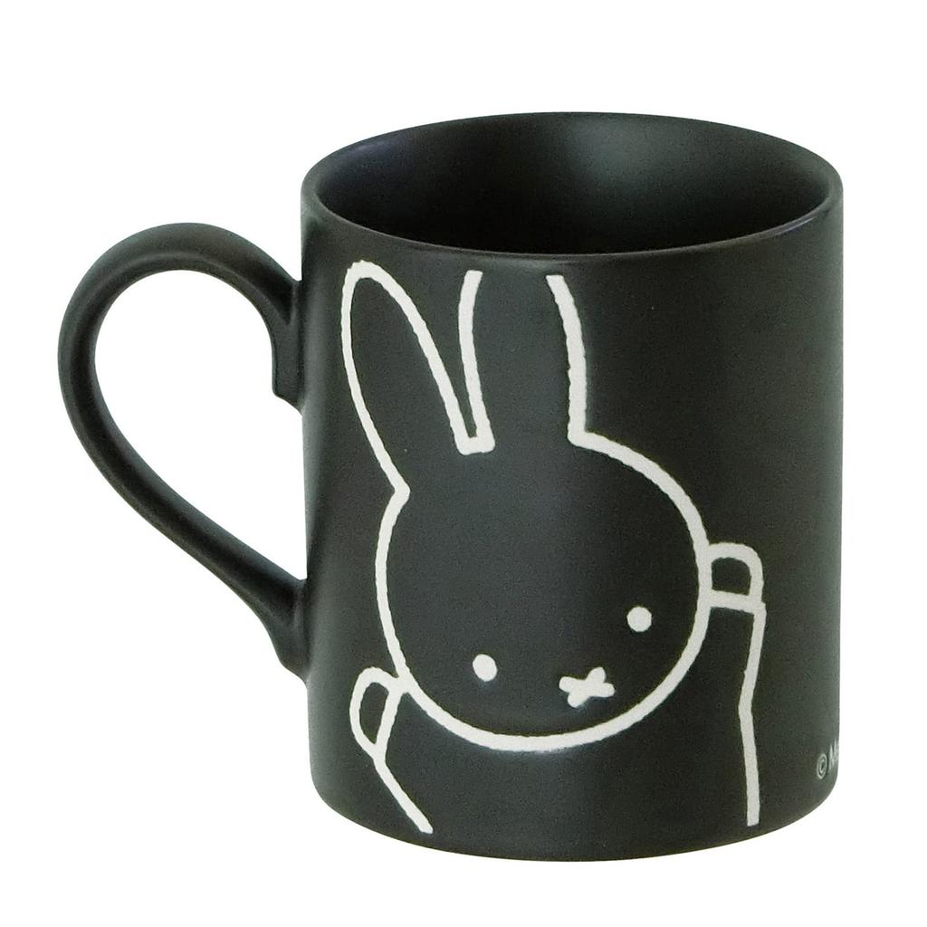 Kanesho Pottery Dick Bruna Miffy Made in 406132 (Kaneshotouki) "Miffy" Water-Repellent Mug, Approx. 260ml, Friend, Black, Japan,