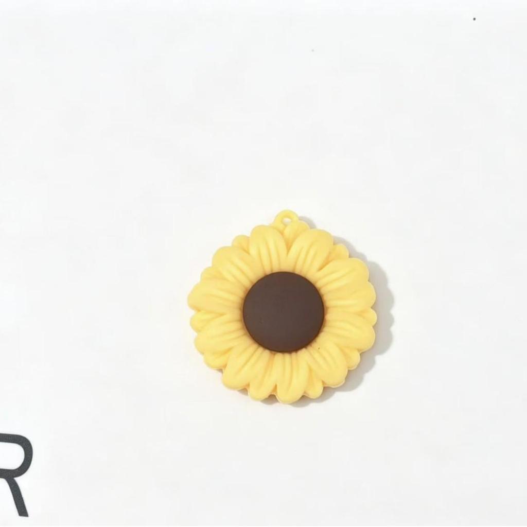 Sunflower Soft PVC Keychain: Inspirational Backpack Charm for Students and Graduation Gift